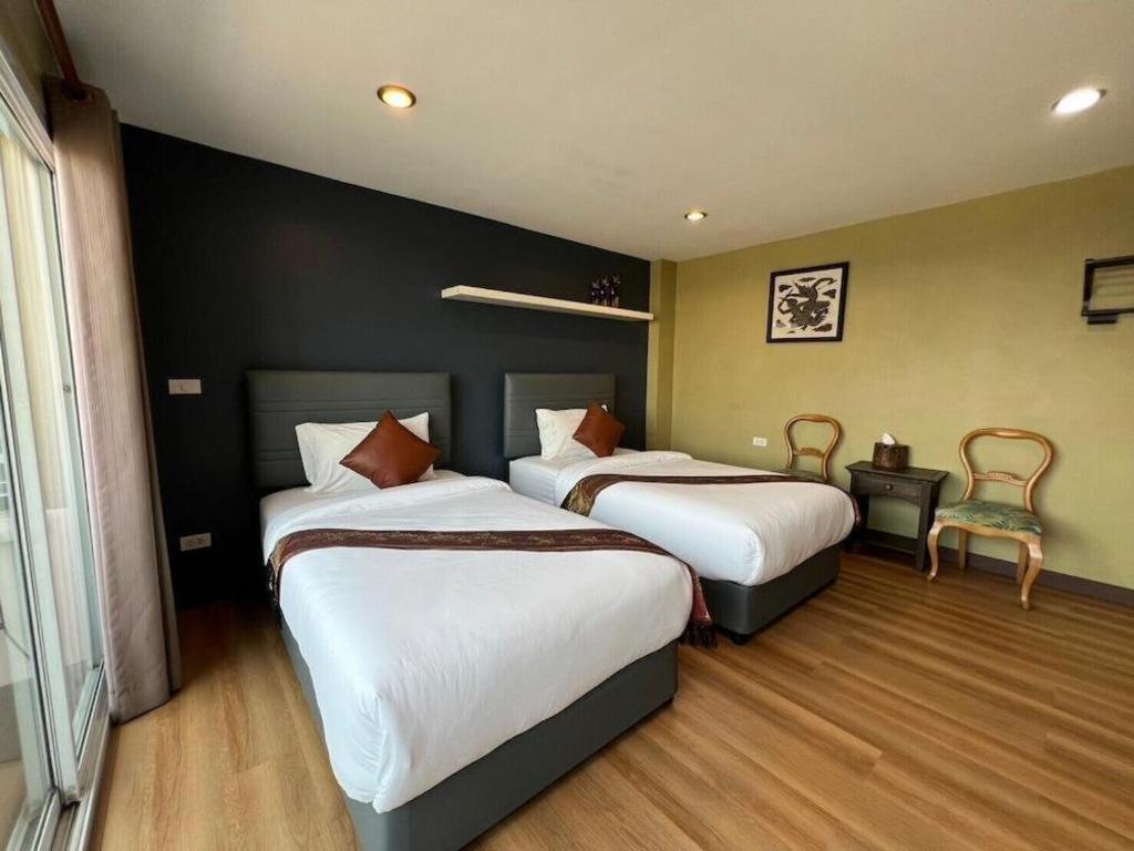 Phaphoom Boutique Residence Бангкок Экстерьер фото