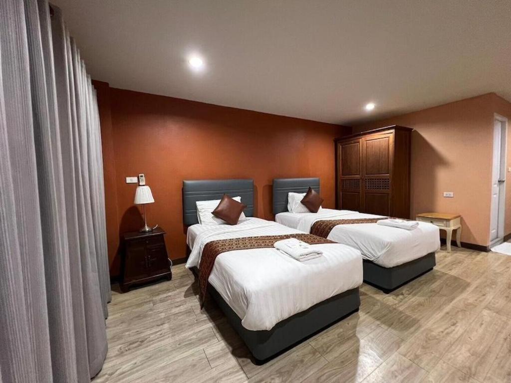 Phaphoom Boutique Residence Бангкок Экстерьер фото